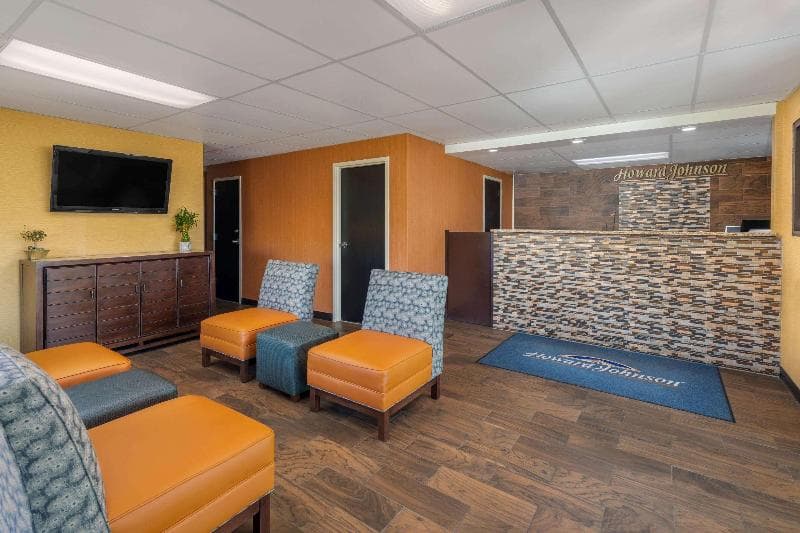 Howard Johnson by Wyndham Rock Hill 5