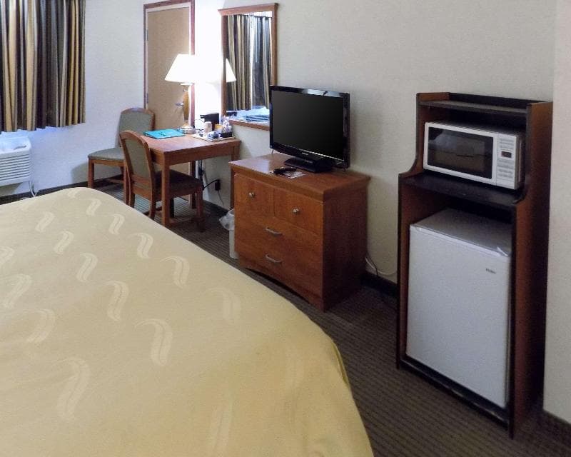 Quality Inn 3