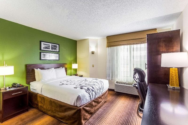 Sleep Inn & Suites photo 1