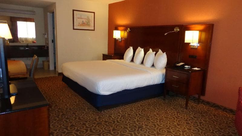 SureStay Hotel by Best Western Childress photo 1