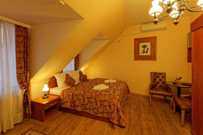 Enjoy Inn main