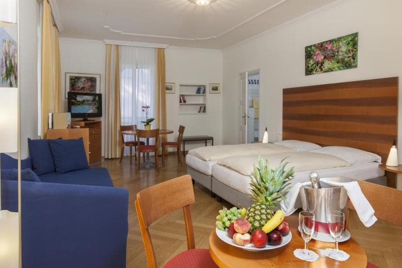 Hotel & Ville La Perla 5