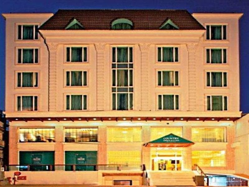 Country Inn's 3