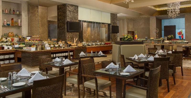Radisson Blu Hotel Ahmedabad photo 1