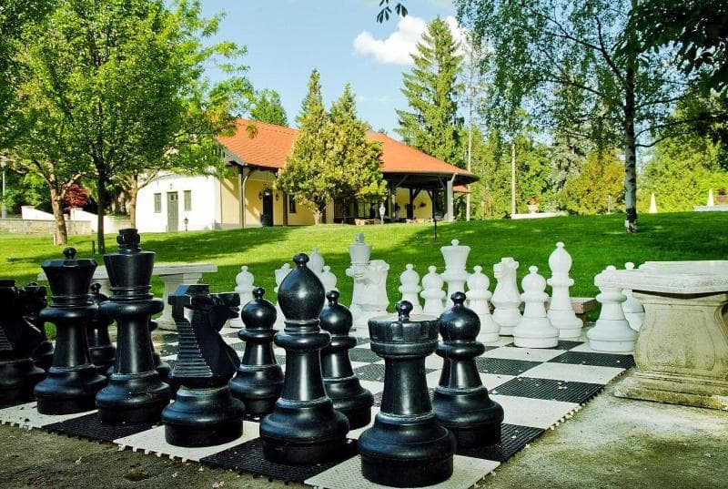 Grof Degenfeld Castle 3