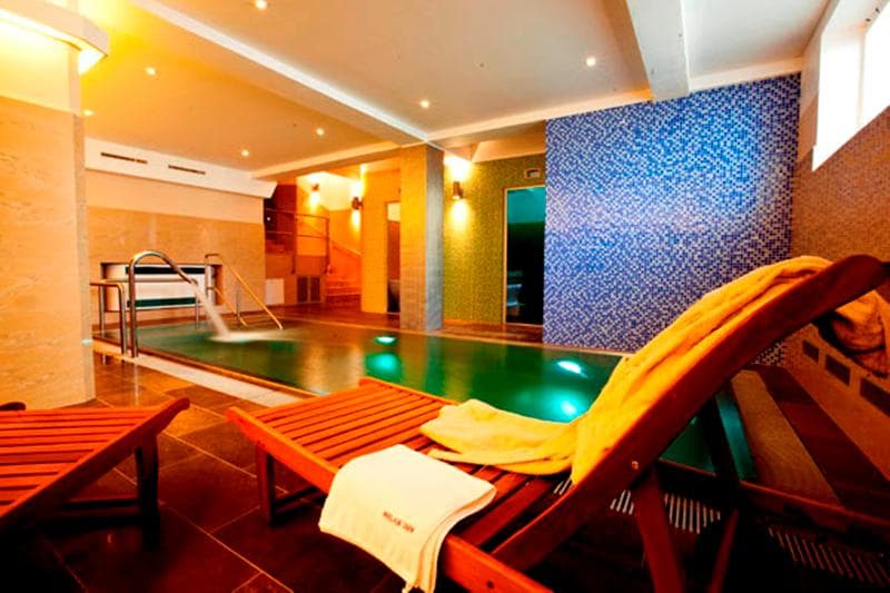 Hotel Relax Inn photo 1