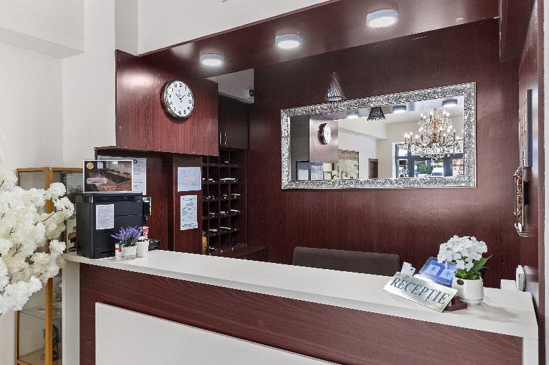 Lina Hotel 5