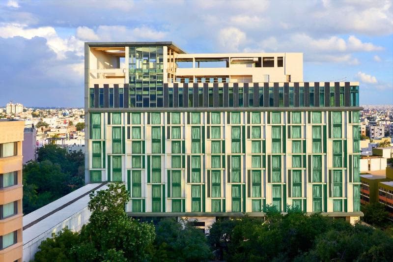 Courtyard By Marriott 4