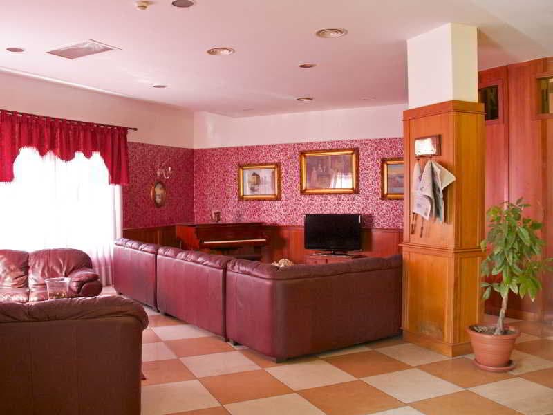 Business Hotel 3