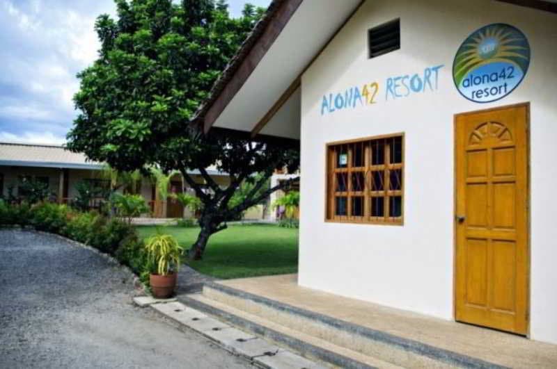 Alona42 Resort 3