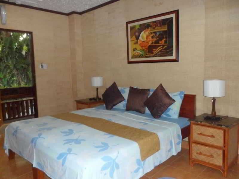 Hayahay Beach Resort 5