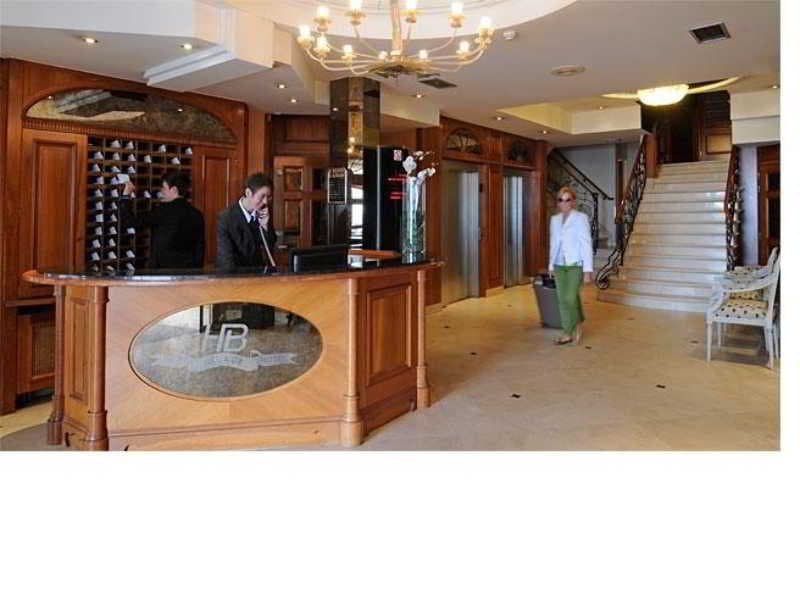 Beach Palace 3