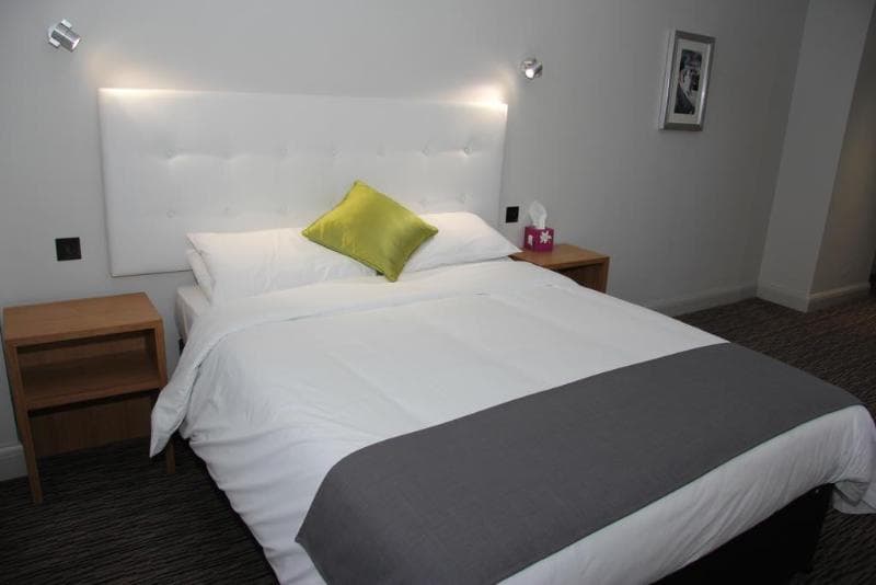 The Kingscliff Hotel 5