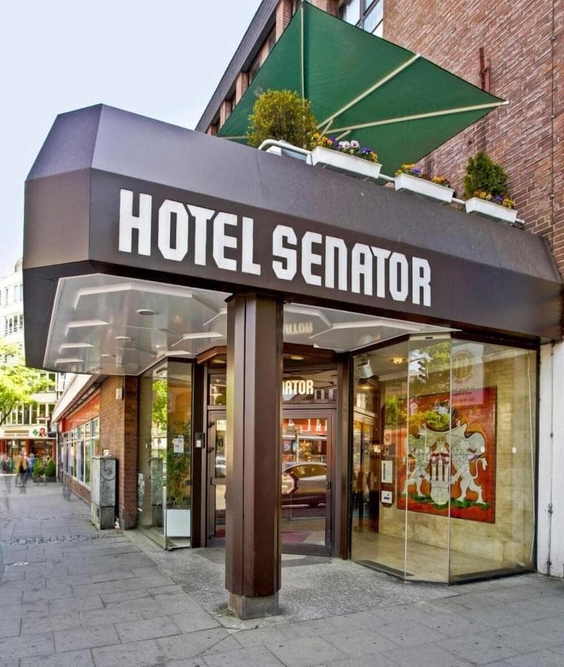 Senator 5