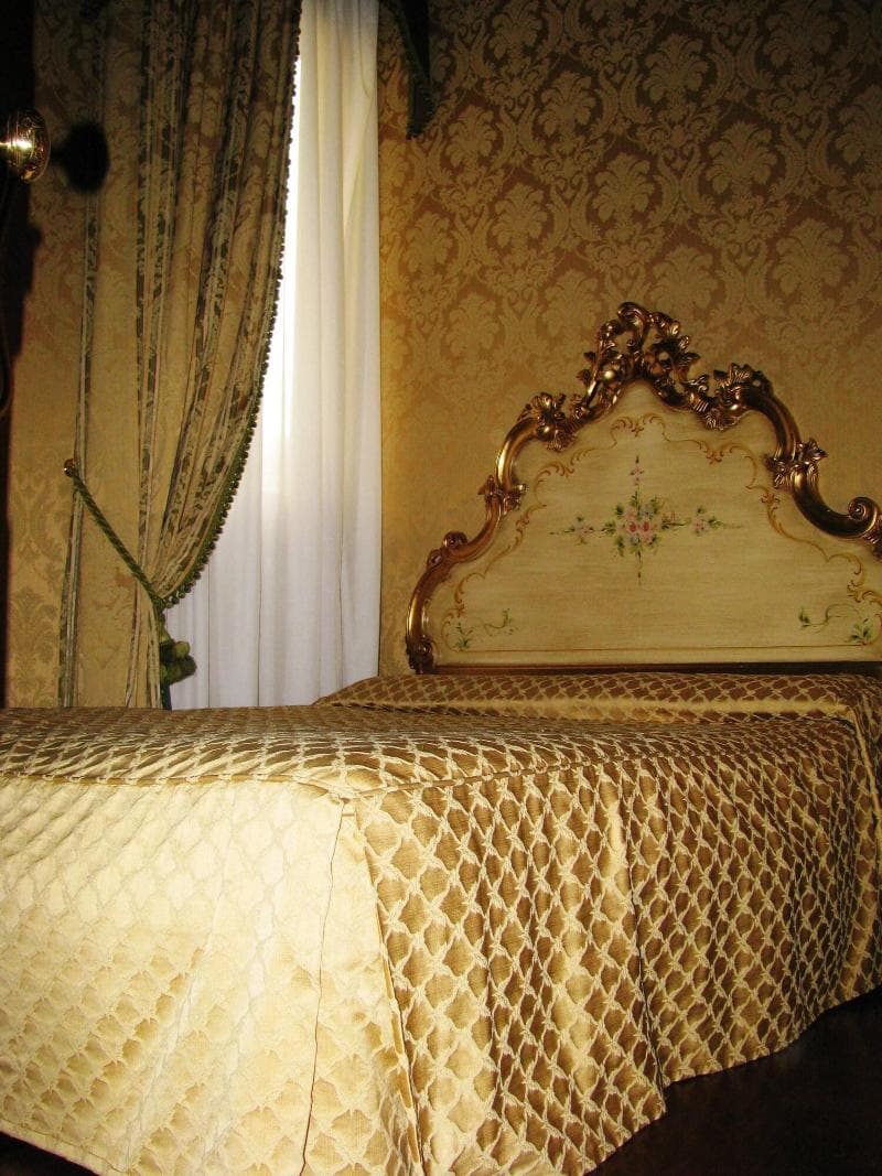 Hotel Belle Epoque 3