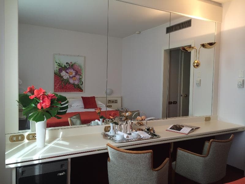 Starhotels Cristallo Palace 3