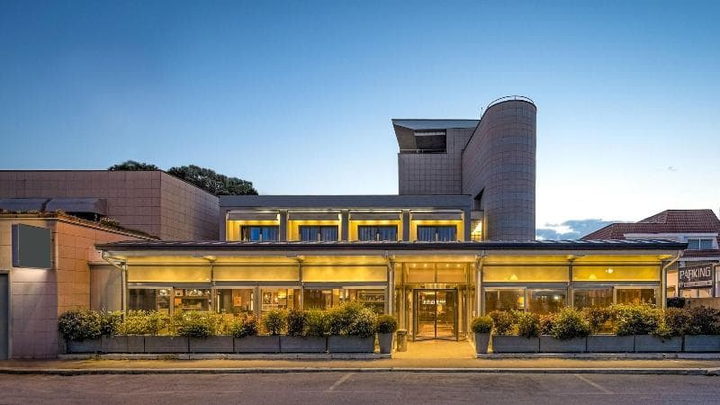 Rome Airport Hotel Fiumicino 2