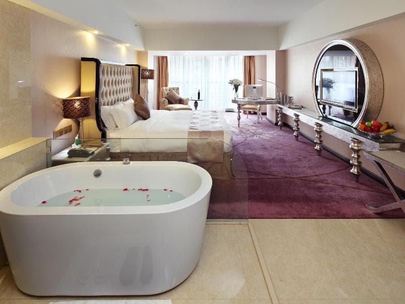 Clayton Hotel 2