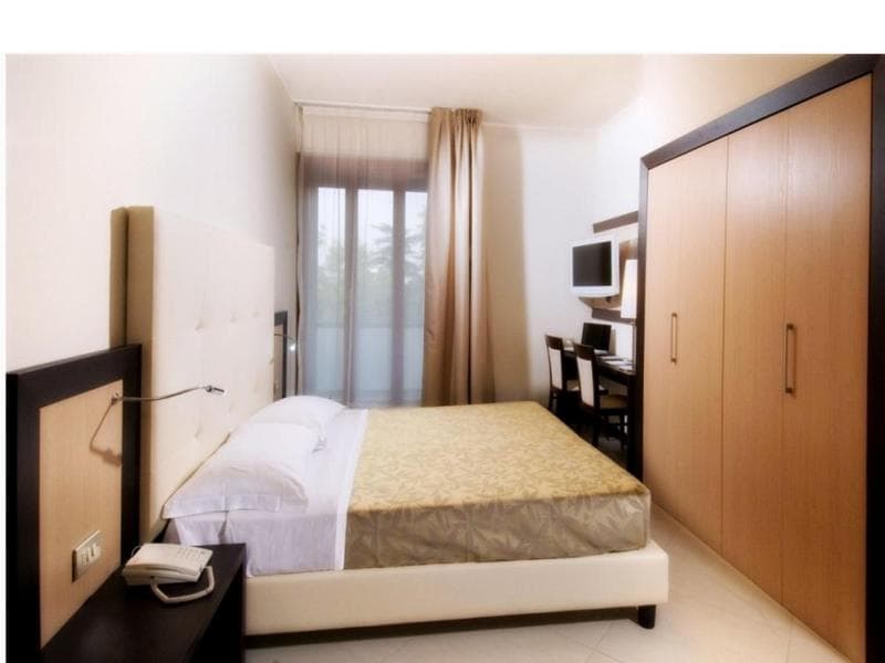 Suite Hotel Elite photo 1
