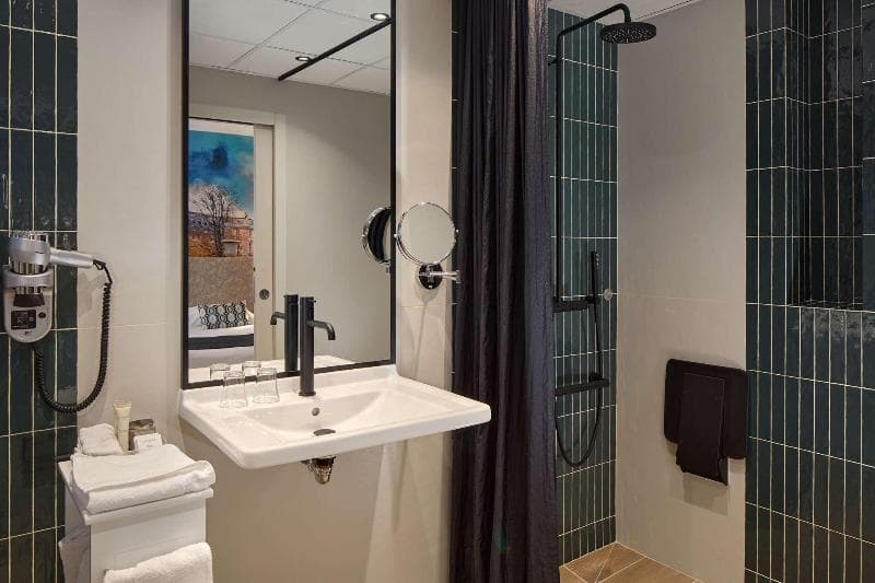 Hotel Harvey 4