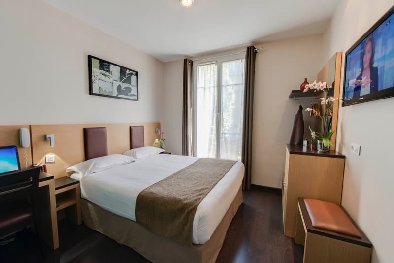 Source Hotel 4