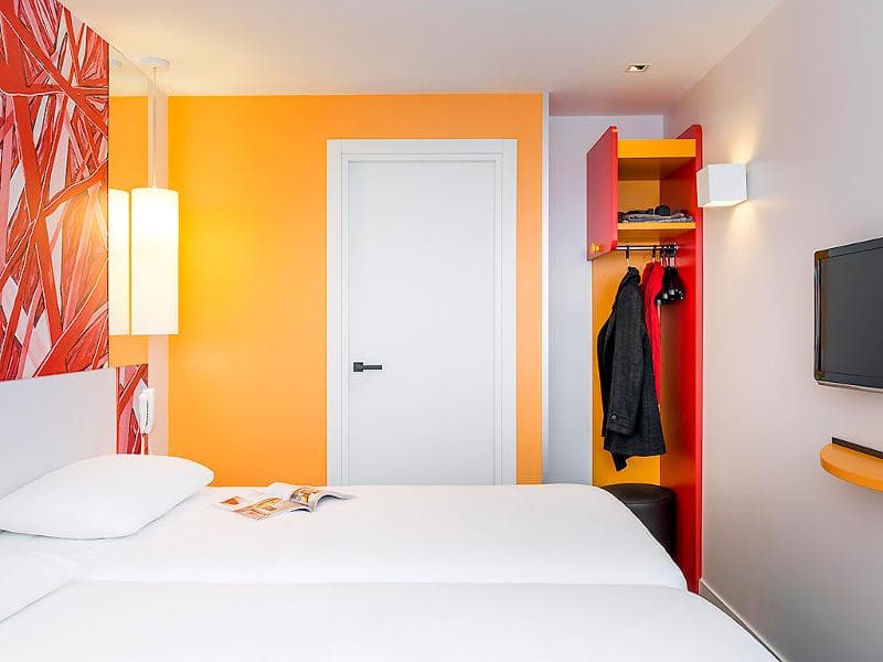 Ibis Styles Paris La Defense Courbevoie 1
