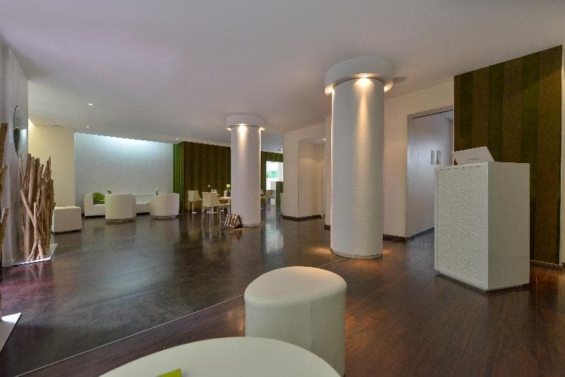 Hotel Le Quartier Bercy-Square 4