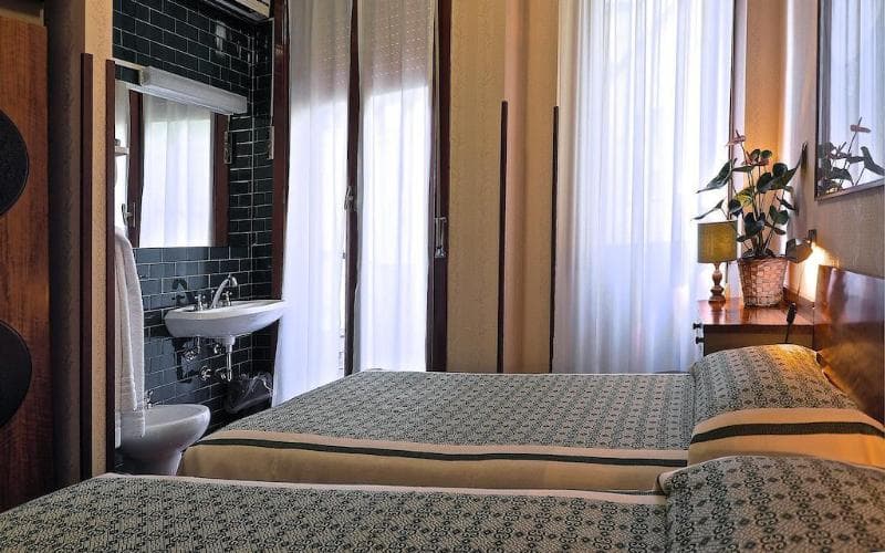 Hotel London 2
