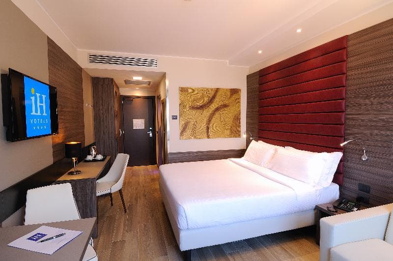 IH Hotels Milano Lorenteggio 4