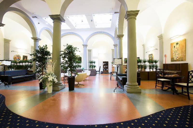 Hotel Centrale 4