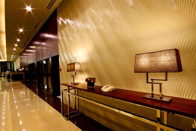 Mandarin Plaza Hotel 5