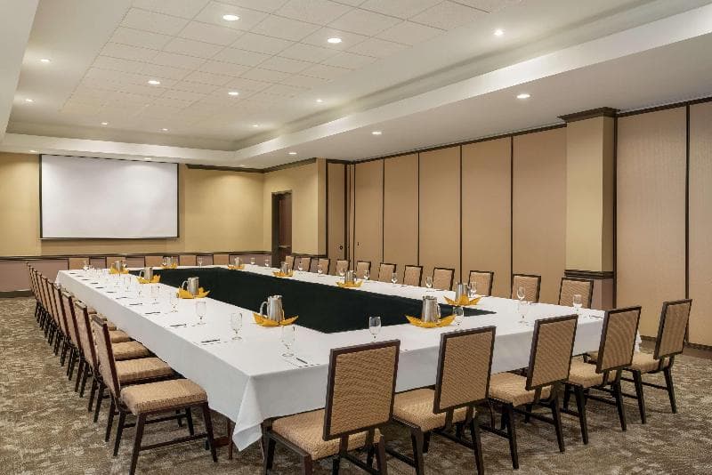 Embassy Suites by Hilton Salt Lake West Valley City photo 1