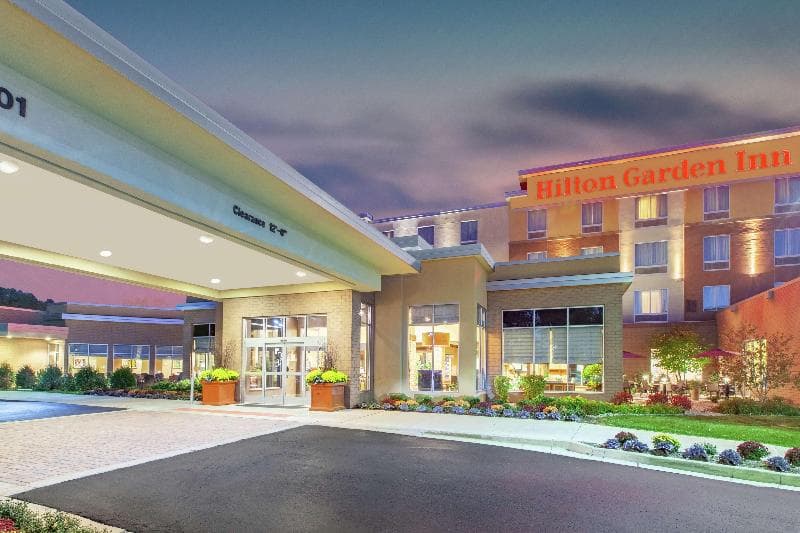 Hilton Garden Inn Ann Arbor 3