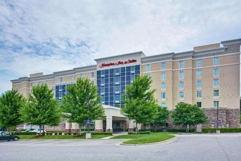 Hampton Inn & Suites Raleigh/Crabtree Valley 3