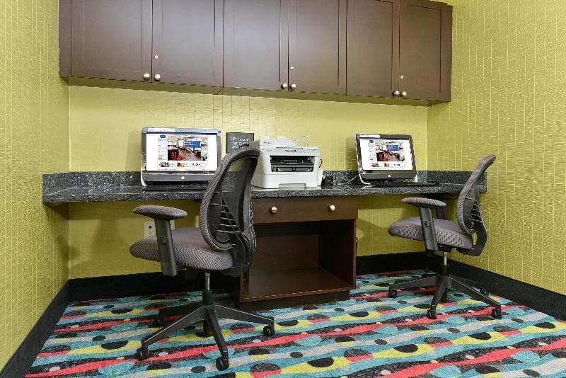Hampton Inn Iowa City/University Area photo 1