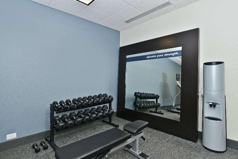Hampton Inn & Suites Greensboro/Coliseum Area 2