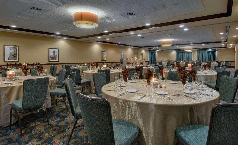 Hilton Garden Inn Fort Worth Medical Center 2