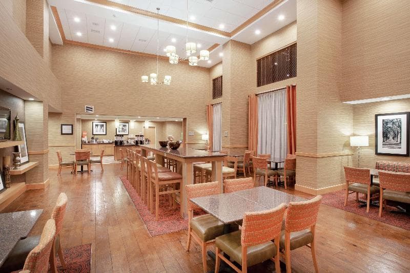 Hampton Inn & Suites Denver/South-RidgeGate 5