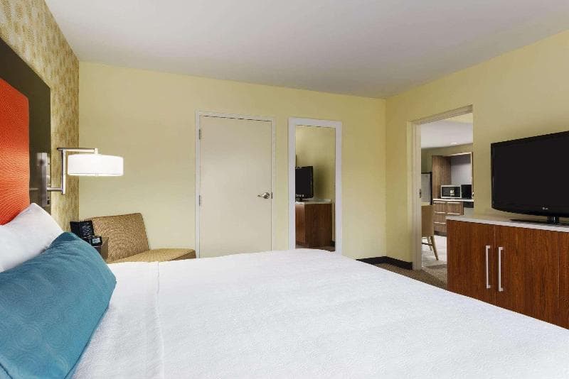 Home2 Suites by Hilton Charlotte I-77 South, NC 4
