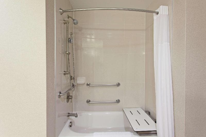 Hampton Inn Morgan Hill 5