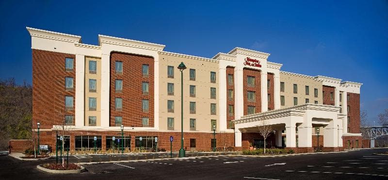 Hampton Inn & Suites Pittsburgh/Waterfront-West Homestead 3