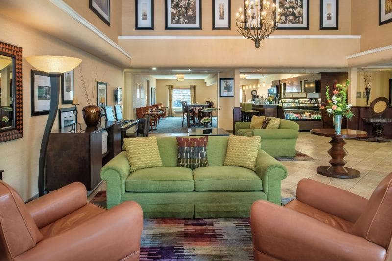 DoubleTree by Hilton Portland - Beaverton 5