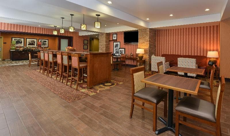 Hampton Inn Ottumwa 3