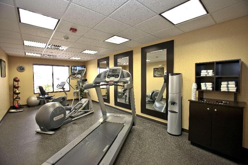 Hampton Inn Norco-Corona-Eastvale 2