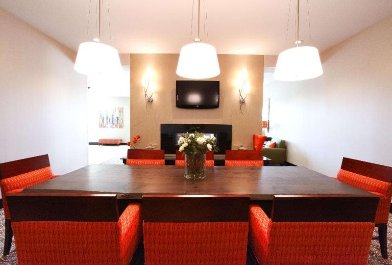 Hilton Garden Inn Olathe 5