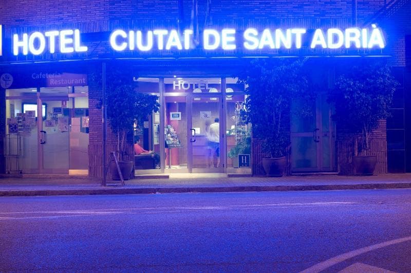 Hotel Ciutat de Sant Adria 2
