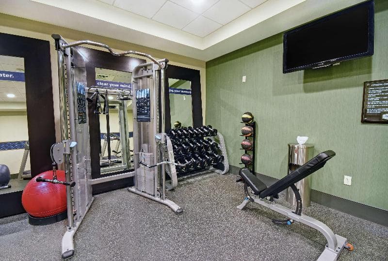 Hampton Inn Beloit 2