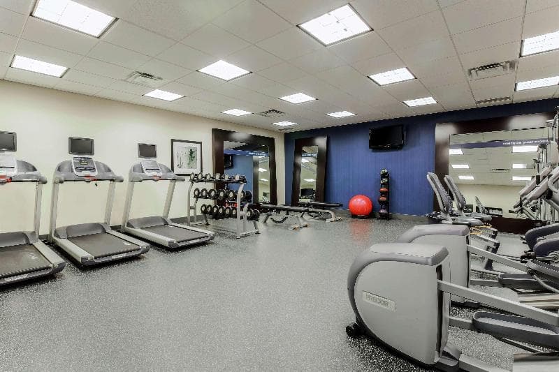 Hampton Inn & Suites Wheeling-The Highlands 2