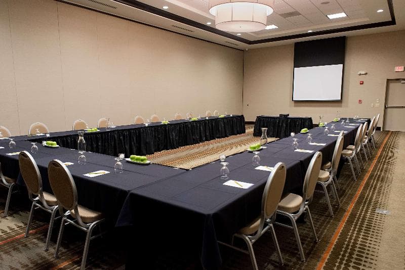 Hilton Garden Inn Dayton South-Austin Landing photo 1