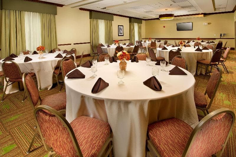 Hampton Inn Cleveland photo 1